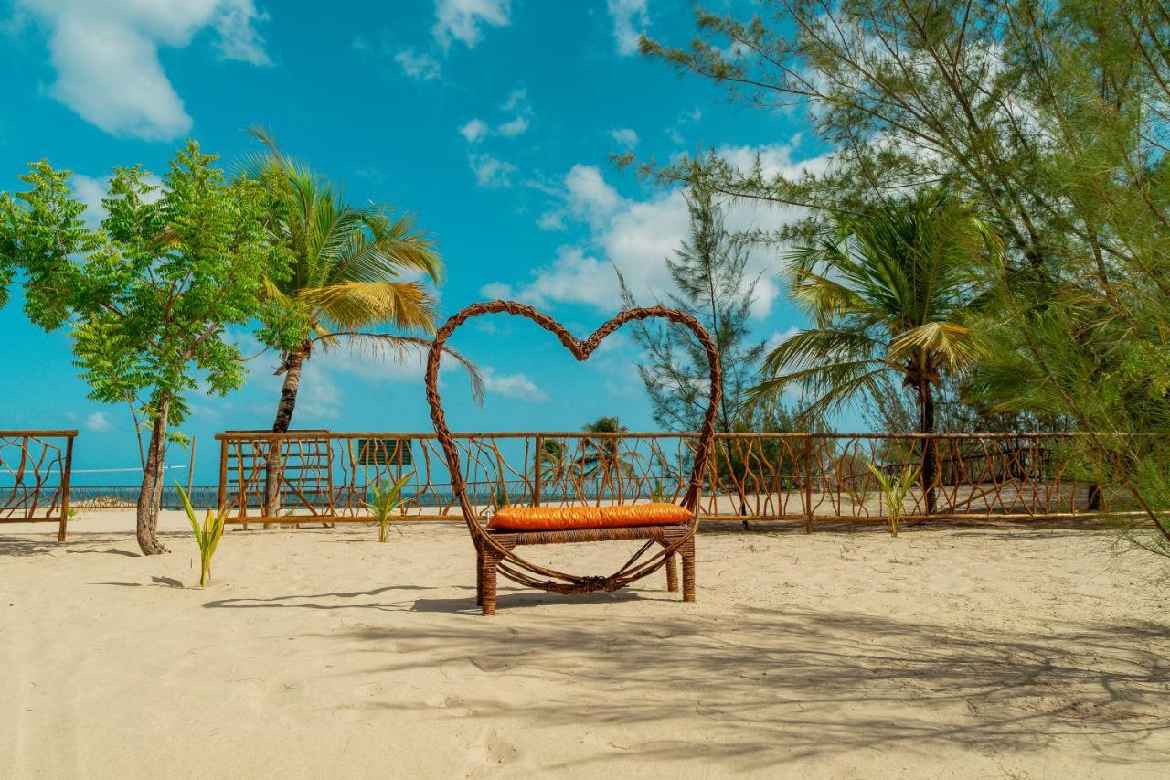 קמוסים Camozen Resort & Spa מראה חיצוני תמונה